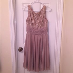 Cute Beige Shimmer Flowy Dress